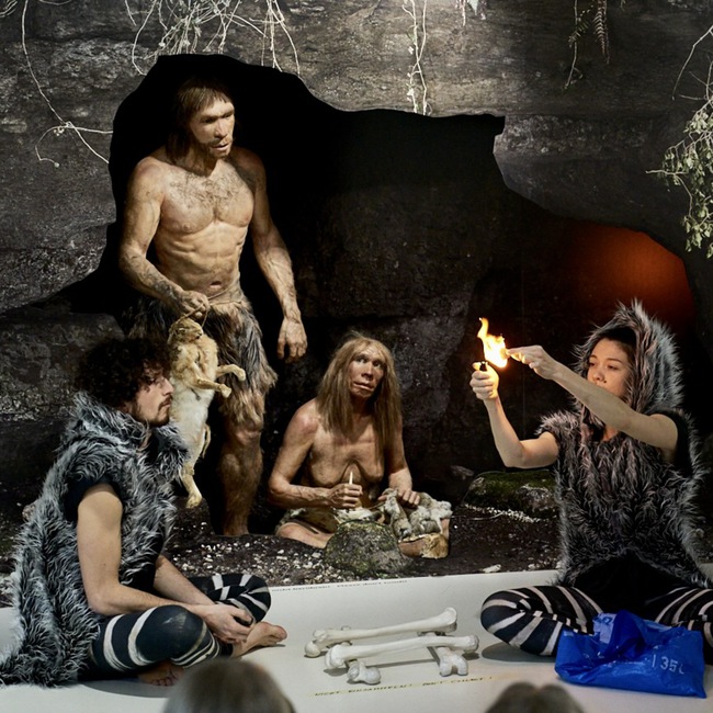 DANCE-COMPANY BOLLWERK: #KNOCHEN - 8+ – Festival jups