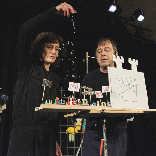 Theater Sgaramusch - Rosa für Kinder und Erwachsene