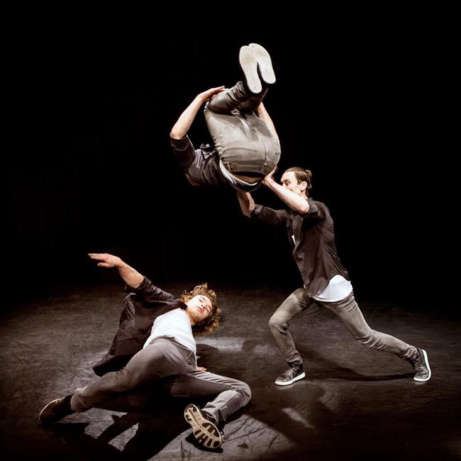 Tridiculous - Akrobatik, Breakdance und Beatboxing